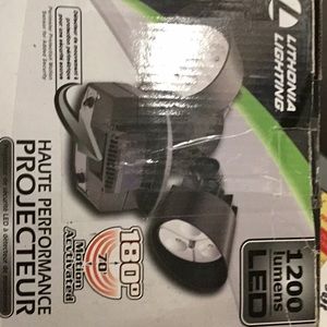 Lithonia Lighting 180 % Motion Activated